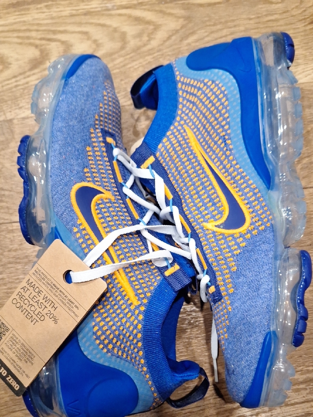 Nike Kids Blue and Yellow VaporMax Flyknit Sneakers